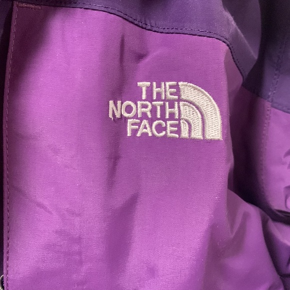 The North Face Hyvent 2-1 Winter Jacket - Picture 7 of 13